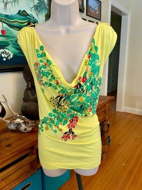 LANGUAGE Yellow Floral Off Sleeve Summer Top M